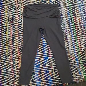 High waisted foldover crop leggings